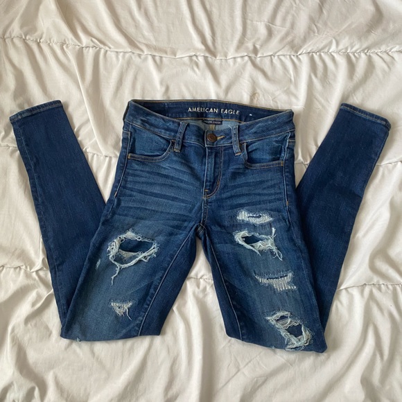 American Eagle • Jeans - Picture 3 of 7